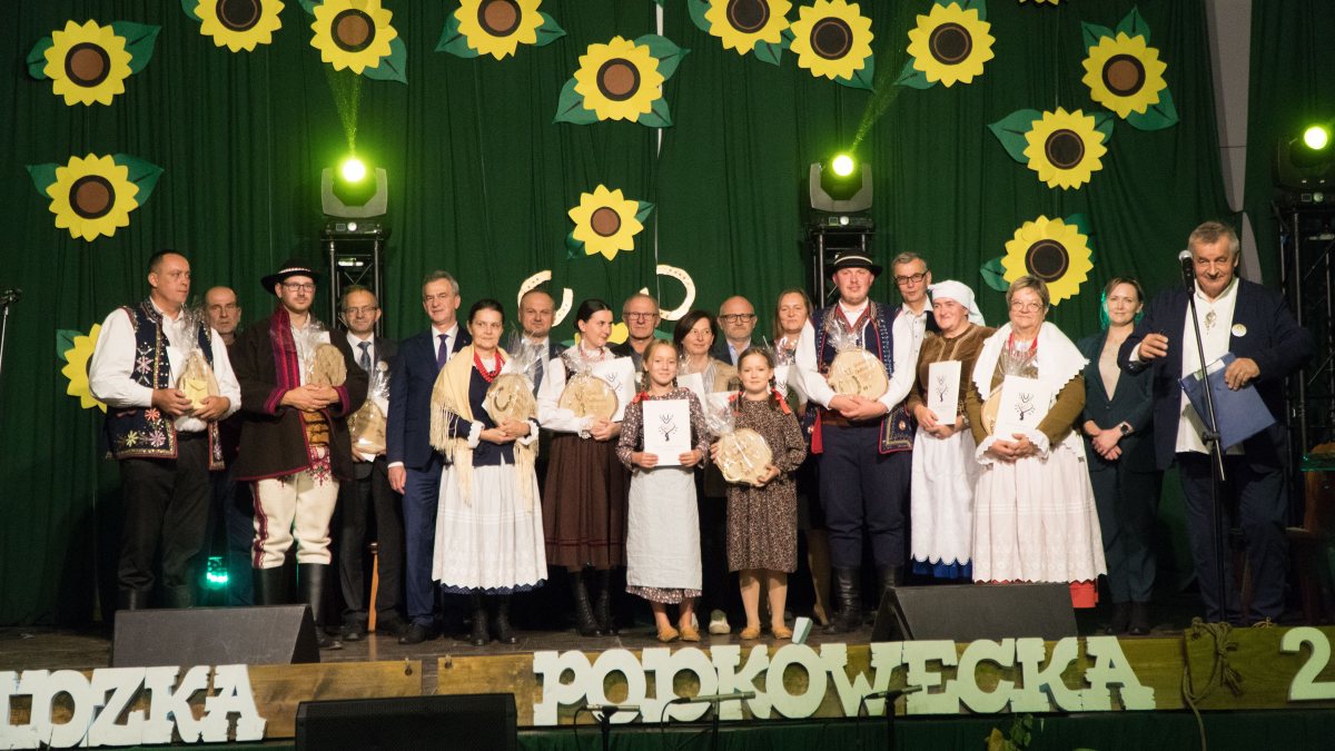 XI Festiwal Zespołów Regionalnych Beskidu Wyspowego 